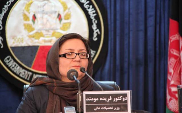 مومند: در چهارده سال تغييرى در نظام تحصيلى کشور نيامده است